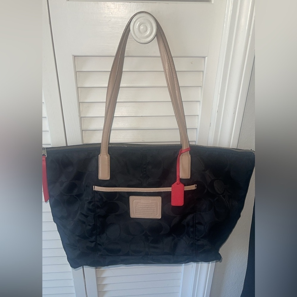 Coach Legacy Weeknd Signature Black Nylon East West Tote - Picture 2 of 12